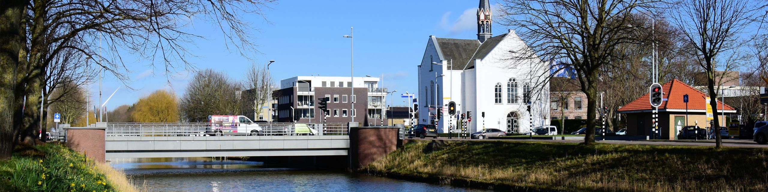Omslagfoto Bereikbaar Nieuw-Vennep kerk op het kruispunt