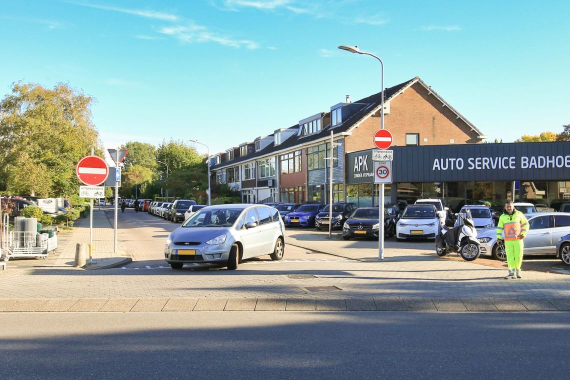 badhoevelaan verkeersregelaars 13102026 hr groot
